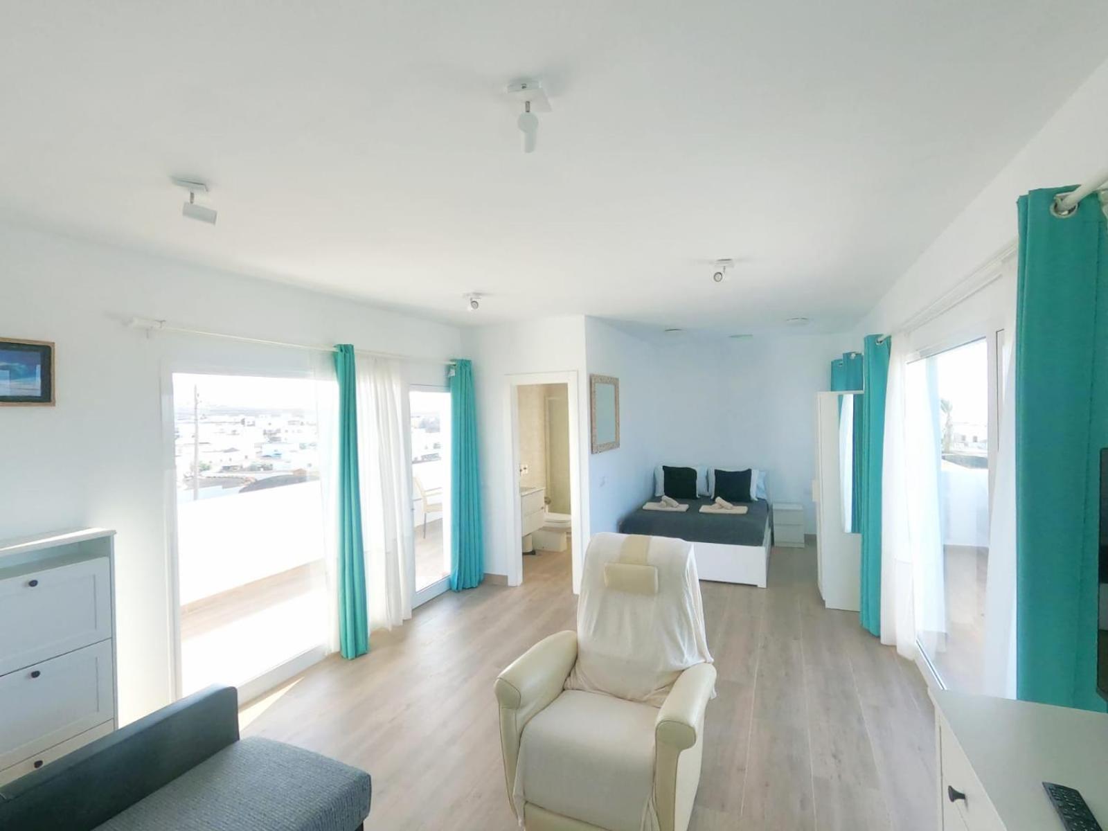 Jardin Del Mar Apartment Tinajo Exterior photo